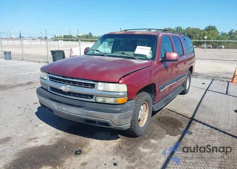 2001 Chevrolet Suburban 1500 Lt z USA, uszkodzony, nr VIN 1GNEC16T21J316748